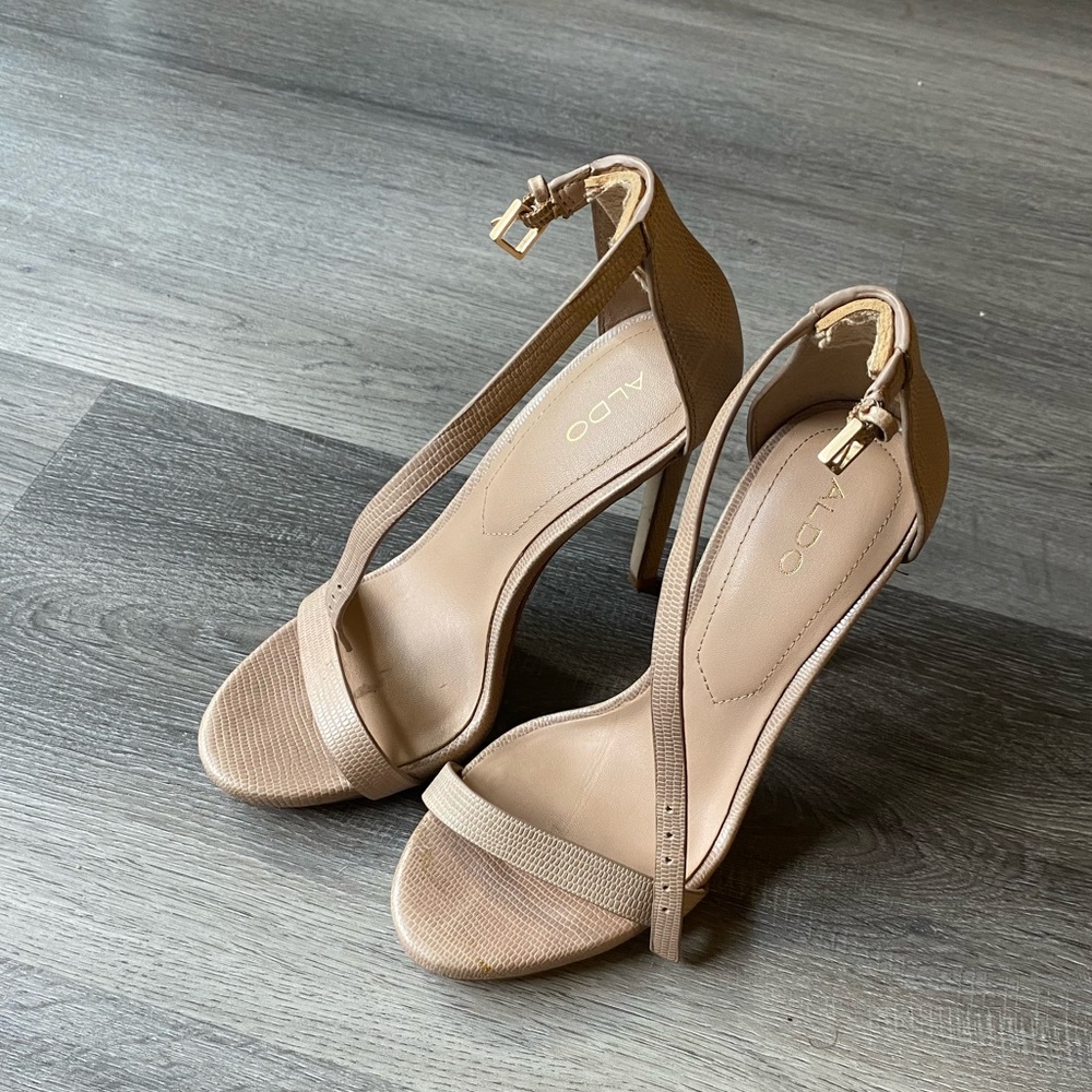 Aldo Beige/Cream Strap Sandal